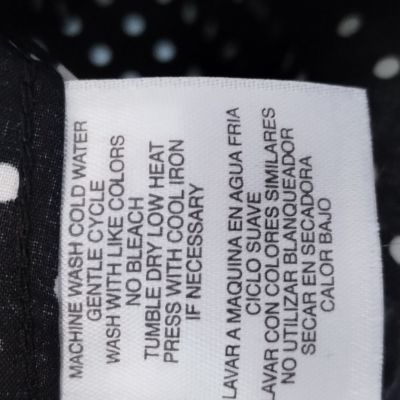 EUC Jones New York Signature button down top - Picture 8 of 17